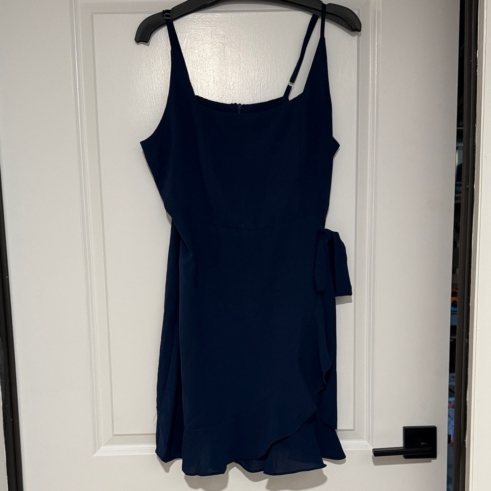 Elegant Navy Blue Women's Dress - Picture 4 of 5